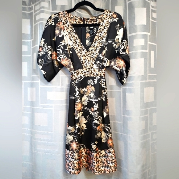 H&M Floral Kimono sleeve dress, US8 - Picture 1 of 7